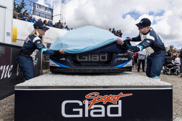 Ved Jubilaeumssprintet i Gammelrand loeftede Mette Felthaus og Jacob Madsen foto Jokum Tord Larsen