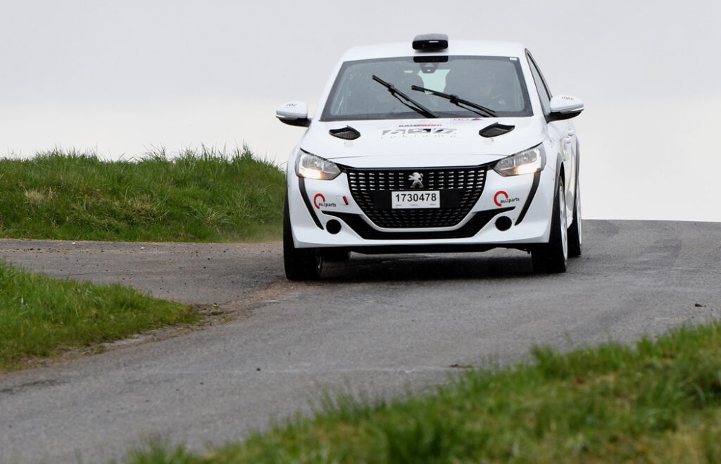 Martin Johansen i Peugeot 208 Rally4