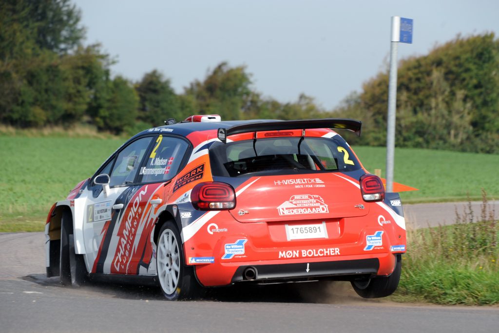 Der blev koert til kanten men ikke over den da