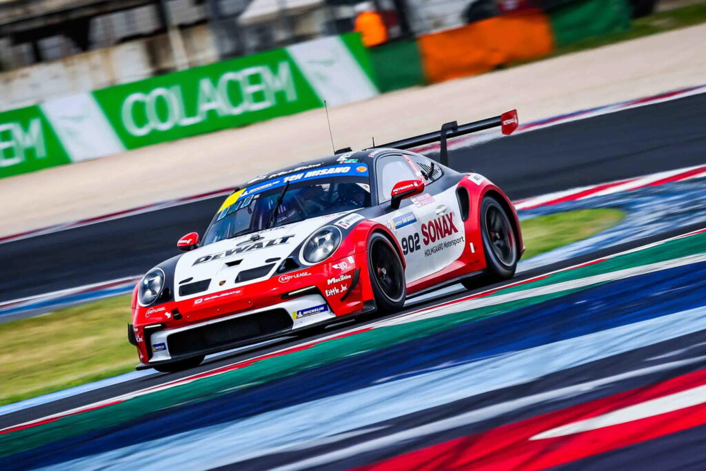 Det er denne Porsche 911 GT3 Cup som Marco Gersager faar sin langdistancedebut med i Frankrig foto 24H Series