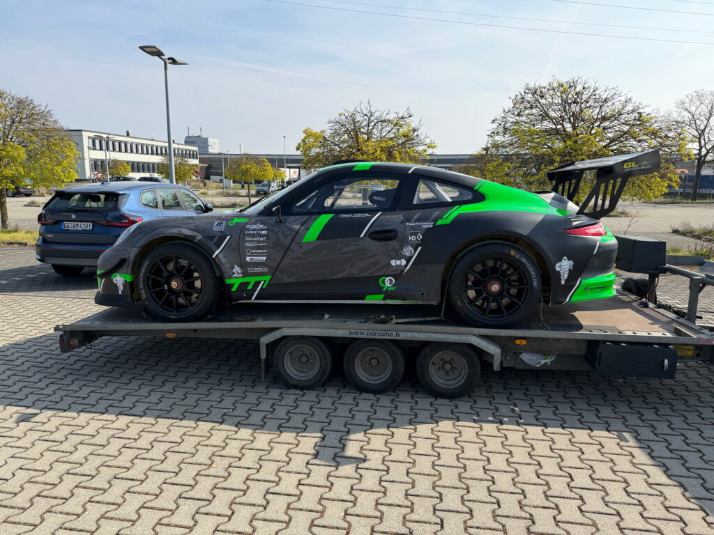 Den tidligere ejer har koert 300 proevekilometer i Porschen efter ombygningen til rallybrug