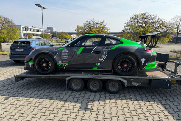 Den tidligere ejer har koert 300 proevekilometer i Porschen efter ombygningen til rallybrug